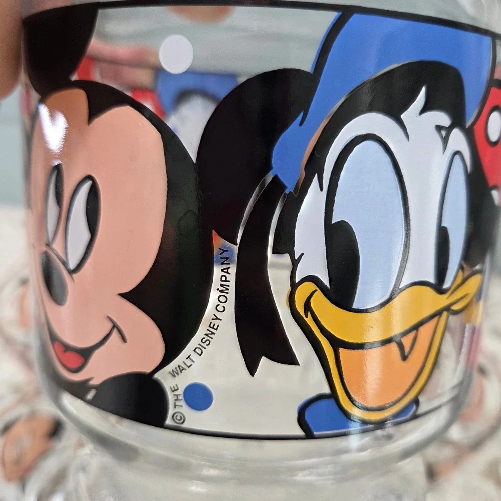 Vintage Anchor Hocking Disney Mickey Mouse Donald‎ Duck Pitcher and Glass Set